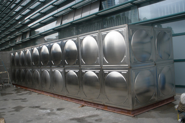 <a href='http://m.eyaner.cn/' target='_blank'>不銹鋼加工</a>廠家
